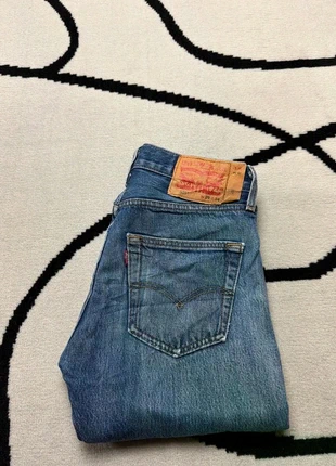 Jean Levi’s 501 Droit W29 L34 Bleu J15027, marque: Levi's, état: Bon état, taille: W29 | FR 38, 24,00 €, 25,90 € Protection acheteurs (Pro) incluse