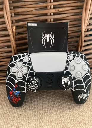 Spiderman PlayStation 5 Skin Cover - 3 in 1 set, brand: Spiderman, condition: New with tags, £6.50, £7.53 includes Buyer Protection