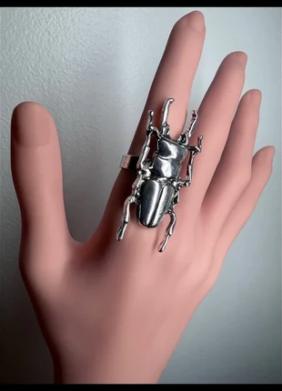 Bague Scarabée couleur argent en acier inoxydable taille réglable qualité haut de gamme, marque: La Tchitchi, état: Neuf sans étiquette, taille: Ajustable, 10,50 €, 11,73 € Protection acheteurs (Pro) incluse