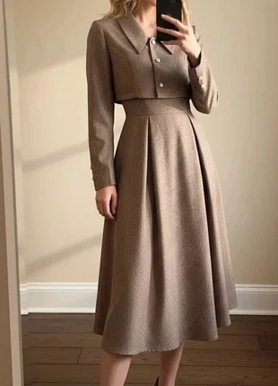 Ensemble robe midi vintage chic avec veste courte à boutons perles, brand: Maison Elora, condition: Very good, size: S / 36 / 8, €69.99, €74.19 includes Buyer Protection Pro