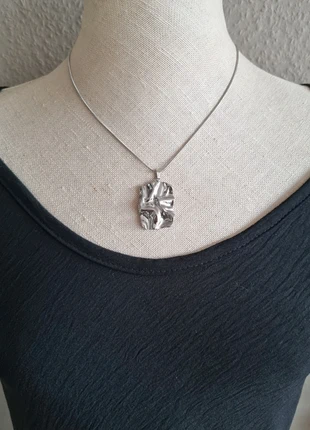 Stijlvolle zilverkleurige ketting ●Stainlesssteel, staat: Heel goed, € 5,50, € 6,48 inclusief Kopersbescherming Pro