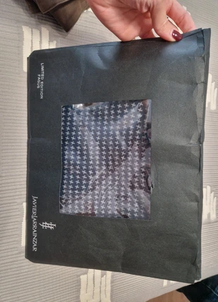 Pañuelo Javier Larrainzar, marque: Javier Larrainzar, état: Neuf avec étiquette, 5,00 €, 5,95 € Protection acheteurs incluse