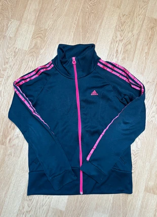 Adidas zip up roze, merk: adidas, staat: Heel goed, maat: 16 jaar / 176 cm, € 7,00, € 8,05 inclusief Kopersbescherming