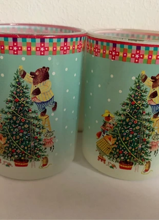 Vintage waxinelichtjes uit 2009 Gouden boekjes, marque: random house, état: Bon état, 3,00 €, 3,85 € Protection acheteurs incluse