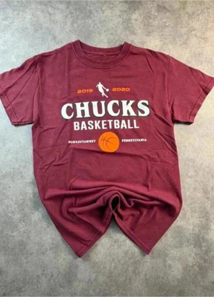 Tee shirt basketball universitaire / taille S/y2k/ bordeaux / unisexe, brand: Vintage Dressing, condizioni: Ottime, taglia: S, €10.00, €11.20 include la Protezione acquisti