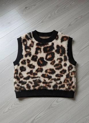 Pull sans manches léopard doux effet mohair style vintage, brand: Leopard, condition: Very good, size: S / 36 / 8, €49.00, €52.15 includes Buyer Protection