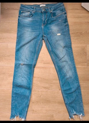 Jeans skinny Zara woman taille 36, marque: Zara, état: Très bon état, taille: S / 36 / 8, 5,00 €, 5,95 € Protection acheteurs incluse