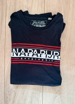 Tee-shirt Napapijri- Bleu Marine/ taille M, marque: Napapijri, état: Très bon état, taille: M, 7,00 €, 8,05 € Protection acheteurs incluse