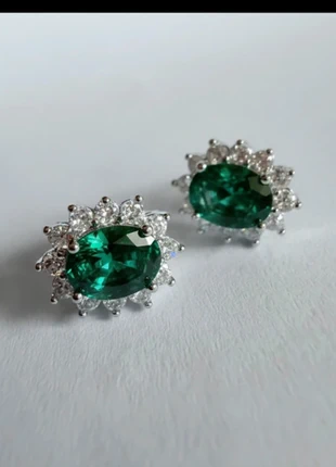 Boucle d'oreilles elegante vintage style – pierre saphir vert – zirconi brillants – princesse Diana, marke: Argent, zustand: Neu, 16,00 €, 17,50 € inklusive Vinted-Käuferschutz