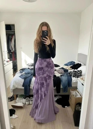 jupe longue sirène violette à imprimé floral et volants #092, merk: Clair de Fée, staat: Heel goed, maat: M / 38 / 10, € 49,99, € 53,19 inclusief Kopersbescherming