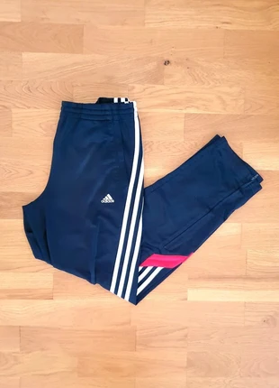 Pantalon de survêtement jogging Adidas taille S couleur bleu nuit, marque: adidas, état: Bon état, taille: S, 5,00 €, 5,95 € Protection acheteurs incluse