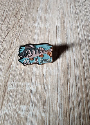 Pin's peche poisson Sensas, état: Très bon état, 1,00 €, 1,75 € Protection acheteurs incluse