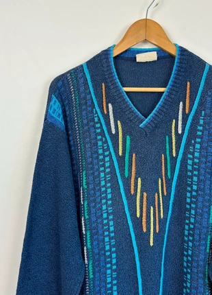 Dark blue textured multicolour pattern vneck jumper by Giramondo, brand: Vintage Dressing, condition: Very good, size: L, £27.50, £29.58 includes Buyer Protection Pro