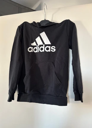 Sweat à capuche ADIDAS garçon 7/8 ans – look sport et stylé, brand: adidas, condizioni: Ottime, taglia: 7 anni / 122 cm, €8.00, €9.10 include la Protezione acquisti