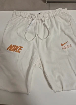 Tuta Nike, marque: Nike, état: Très bon état, taille: XS, 15,00 €, 16,45 € Protection acheteurs incluse