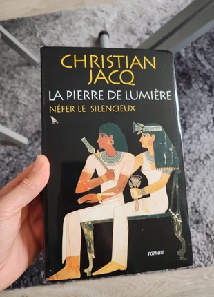 Livre La pierre de lumière vol1 Nefer le silencieux, état: Bon état, 5,00 €, 5,95 € Protection acheteurs incluse