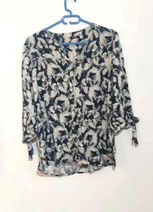 Magnifique blouse femme fashion a fleurs, marque: Fashion, état: Très bon état, taille: XL / 42 / 14, 7,00 €, 8,05 € Protection acheteurs incluse