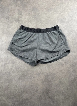 Short de sport gris Under Armour taille S femme loose fit running - SHO0807, marque: Under Armour, état: Très bon état, taille: S / 36 / 8, 8,00 €, 9,10 € Protection acheteurs (Pro) incluse