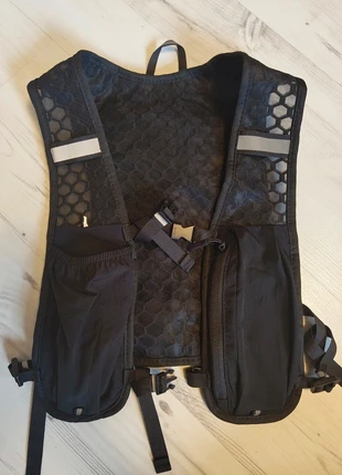 Hardloopvest, brand: Sports, condizioni: Nuovo con cartellino, €12.50, €13.83 include la Protezione acquisti