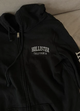 Hollister Jacke, marke: Hollister, zustand: Sehr gut, größe: L / 40 / 12, 5,00 €, 5,95 € inklusive Vinted-Käuferschutz