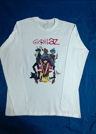 Graphic-tee unisex a maniche lunghe Gorillaz Band disponibile in taglie M e L, marca: sol's, estado: Nuevo sin etiquetas, tamaño: M, 20,00 €, 21,70 € Protección al comprador incluida