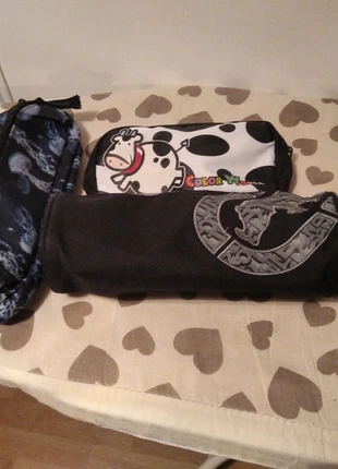 Lot de 3 trousses enfants, brand: ECKO UNLTD., condizioni: Buone, €5.00, €5.95 include la Protezione acquisti