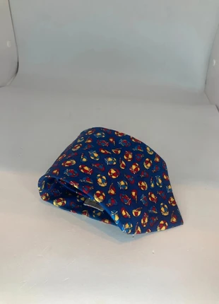 Cravate large vintage imprimé casquette bleu 10cm en bon état, marque: Vintage, état: Très bon état, 10,00 €, 11,20 € Protection acheteurs incluse