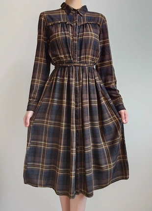 Robe mi-longue marron à carreaux darkacademia, brand: Vintage Dressing, condizioni: Ottime, taglia: L / IT 44 / EU 40, €56.00, €59.50 include la Protezione acquisti Pro