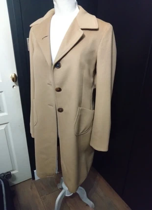 Manteau Mi-Long Camel Jil Sander T40, marke: Jil Sander, zustand: Sehr gut, größe: L / 40 / 12, 350,00 €, 368,20 € inklusive Vinted-Käuferschutz