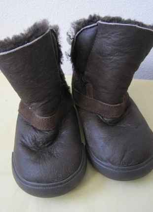 zyyz Yellow Earth mt 26 laars - schoen - pantoffel zgan, merk: Yellow, staat: Heel goed, maat: 26, € 6,00, € 7,00 inclusief Kopersbescherming