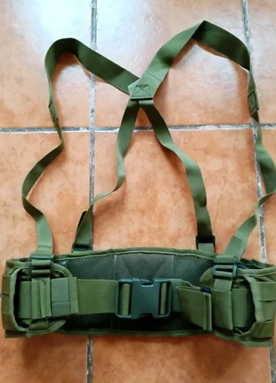 Cinturone tattico verde oliva con bretelle regolabili removibili, marca: Luufan, estado: Muy bueno, 11,90 €, 13,20 € Protección al comprador incluida