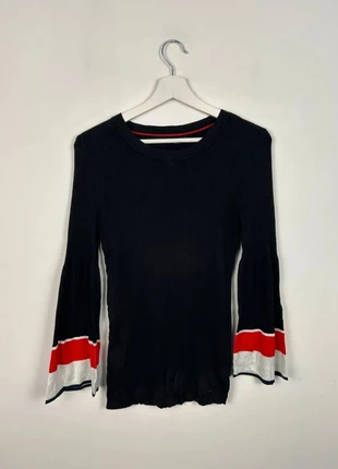 Pull Tommy Hilfiger Femme | Taille S | Noir & Rouge | Très Bon État | PTF31, marke: Tommy Hilfiger, zustand: Sehr gut, größe: S / 36 / 8, 12,00 €, 13,30 € beinhaltet Vinted-Käuferschutz Pro