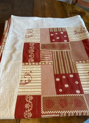 Nappe recto verso Sud étoffe 240 x 145 cm, merk: Sud Étoffe, staat: Heel goed, € 35,00, € 37,45 inclusief Kopersbescherming