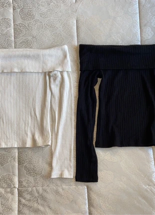 Magliette Stradivarius a spalle scoperte, maniche lunghe, brand: Stradivarius, condizioni: Ottime, taglia: XS / IT 38 / EU 34, €18.00, €19.60 include la Protezione acquisti