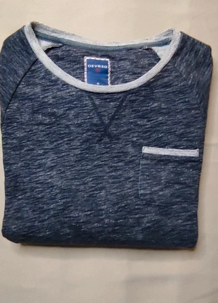 Sweat vintage Devred taille M, marque: Devred, état: Très bon état, taille: M, 8,00 €, 9,10 € Protection acheteurs incluse