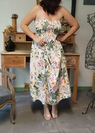 🌸 Robe bustier fleurie H&M – taille unique XL – très bon état – 100% coton, brand: H&M, condizioni: Nuovo senza cartellino, taglia: XL / IT 46 / EU 42, €6.00, €7.00 include la Protezione acquisti Pro