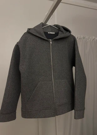 Zara grey hooded wool coat size S, merk: Zara, staat: Heel goed, maat: S / 36 / 8, € 38,00, € 40,60 inclusief Kopersbescherming