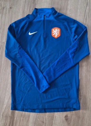 Pull Zip Nike Pays-Bas, marque: Nike, état: Neuf sans étiquette, taille: M, 20,00 €, 21,70 € Protection acheteurs incluse