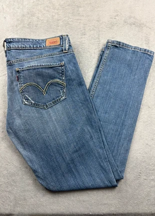Jean levi’s coupe droite too superlow 524 M FR38 bleu femme vintage j11, marque: Levi's, état: Très bon état, taille: M / 38 / 10, 8,99 €, 10,14 € Protection acheteurs incluse