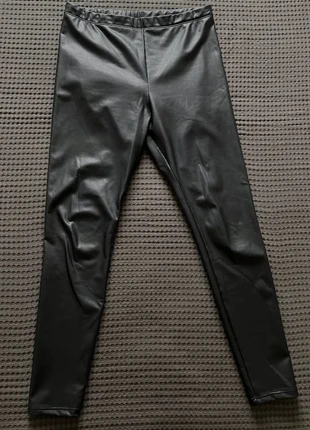 Leggings efeito pele pretas forradas por dentro - M, estado: Muito bom, tamanho: M / 38 / 10, €5.00, €5.95 inclui Proteção do Comprador