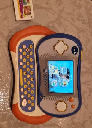 Console vtech, merk: MobiGo, staat: Goed, maat: 3 jaar / 98 cm, € 10,00, € 11,20 inclusief Kopersbescherming
