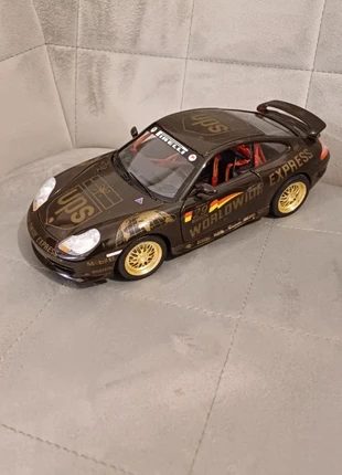 Porsche Carrera 911 1997 Bburago 1/18, brand: Bburago, condition: Very good, size: Preemie, up to 44cm, €28.00, €30.10 includes Buyer Protection