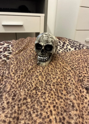Teschio, zustand: Neu, größe: Einheitsgröße, 8,00 €, 9,10 € inklusive Vinted-Käuferschutz