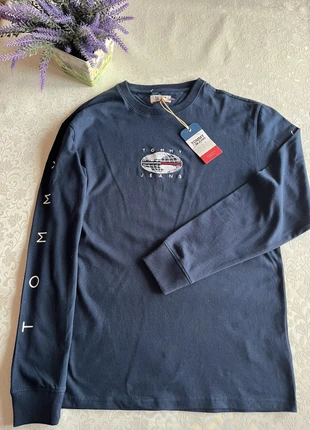 T-shirt manica lunga Tommy Hilfiger, brand: Tommy Hilfiger, condizioni: Nuovo senza cartellino, taglia: M, €15.00, €16.45 include la Protezione acquisti