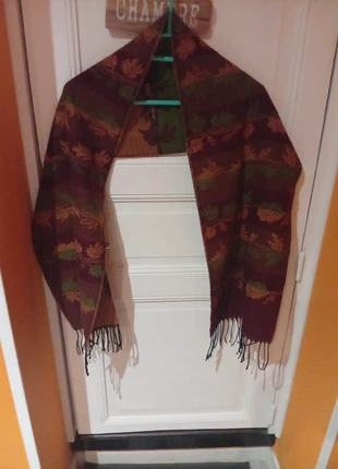 Écharpe couleurs d'automne, état: Très bon état, 2,00 €, 2,80 € Protection acheteurs incluse