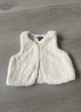 Gilet sans manches bébé filles, marque: Kiabi, état: Très bon état, taille: 3-6 mois / 62 cm, 2,00 €, 2,80 € Protection acheteurs incluse