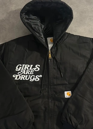 Veste Carhartt rework noir M Girls Are Drugs impression relief streetwear vintage workwear, brand: Carhartt, condizioni: Ottime, taglia: M, €55.00, €58.45 include la Protezione acquisti