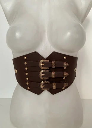 Ceinture de taille en simili cuir marron, merk: Cryptica, staat: Heel goed, maat: Aanpasbaar, € 16,00, € 17,50 inclusief Kopersbescherming Pro