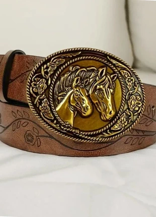 Ceinture western bohème gravé – boucle dorée cheval vintage, marke: Bai Amour, zustand: Sehr gut, größe: 110, 13,99 €, 15,39 € inklusive Vinted-Käuferschutz