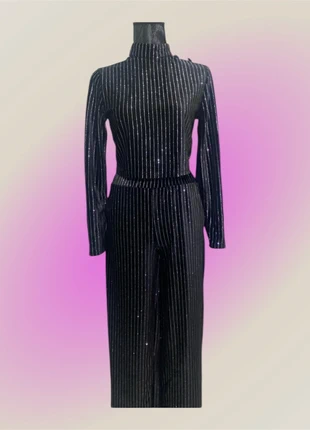 Combinaison noire pailletée chic – Taille S – Parfaite soirée / événement, marque: Boutique indépendante, état: Très bon état, taille: S / 36 / 8, 30,00 €, 32,20 € Protection acheteurs incluse